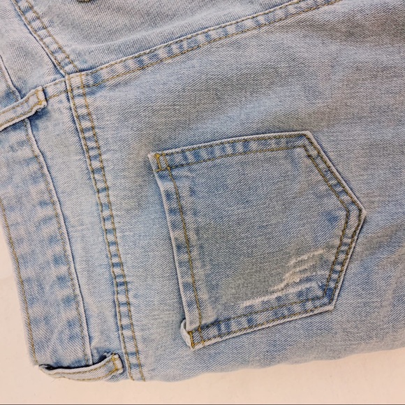 Light Wash Women's Boyfriend Ripped Jeans Simple Fashion - Picture 4 of 4